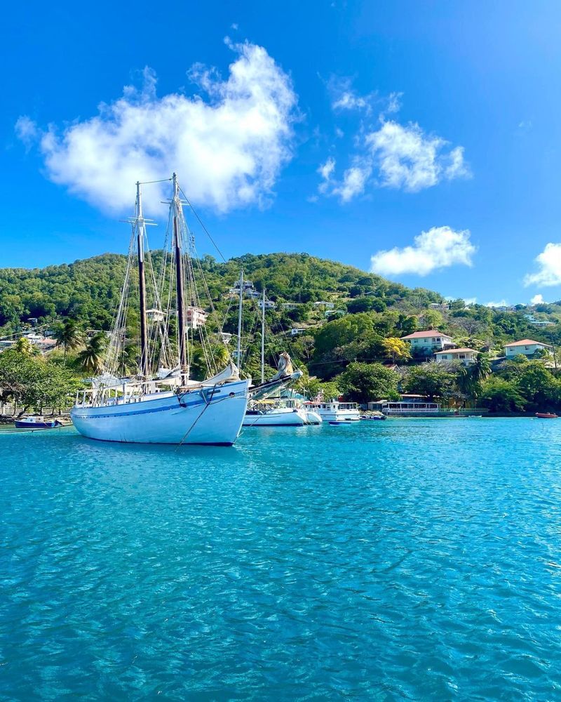 Sailing aboard Friendship Rose